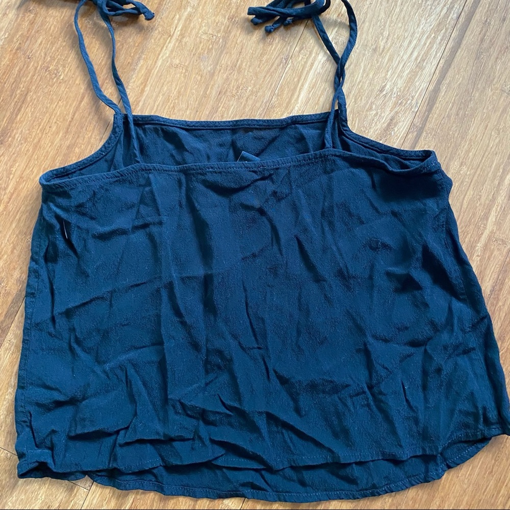 Forever 21 < Tank - Picture 2 of 3